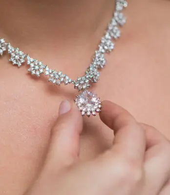 necklace-jewelry