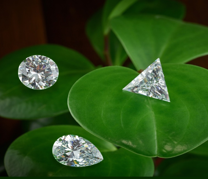 5 REASONS YOU SHOULD CHOOSE A LAB GROWN DIAMOND RING FOR YOUR BIG DAY